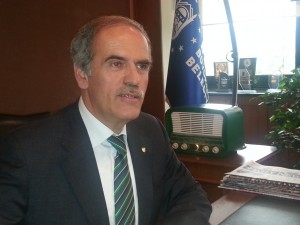 recep altepe ve nostaljik radyosu
